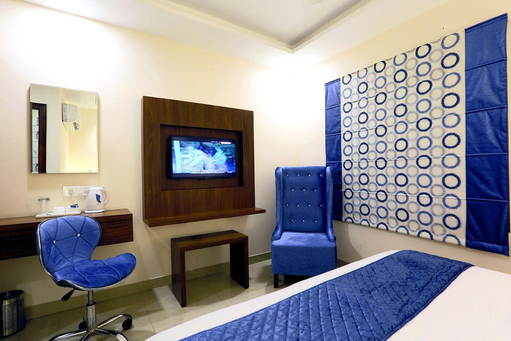 Hotel Rk Grande 루드히아나 객실 사진