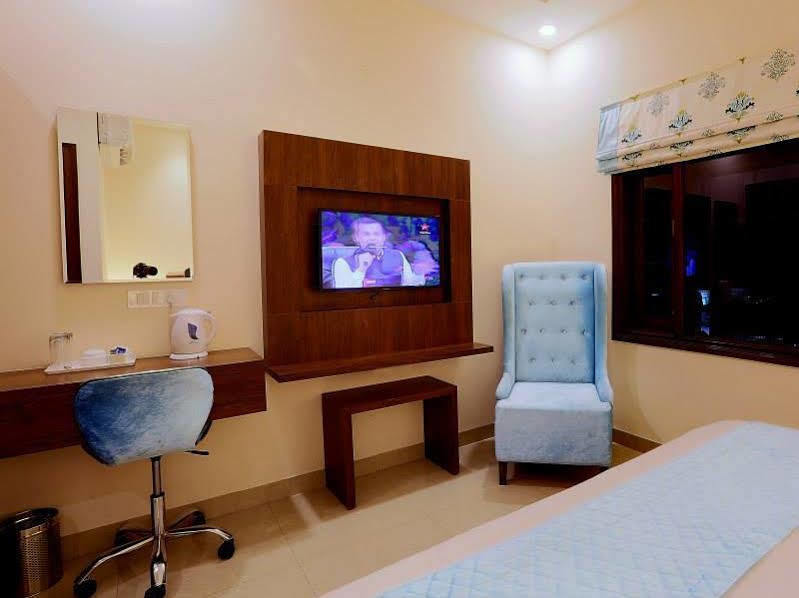 Hotel Rk Grande 루드히아나 외부 사진